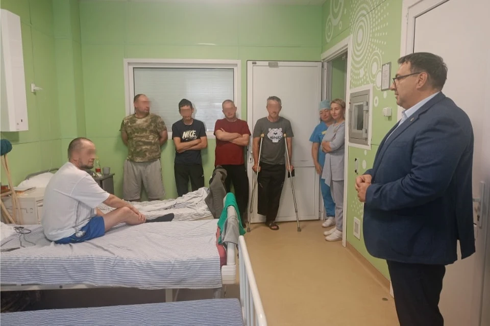 Сергей Бабин поздравил мужчин с прошедшим Днем ветеранов боевых действий, уточнил о необходимой им помощи