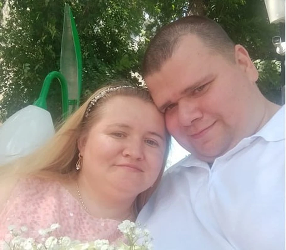 Счастливые молодожены. Фото: ВАП.