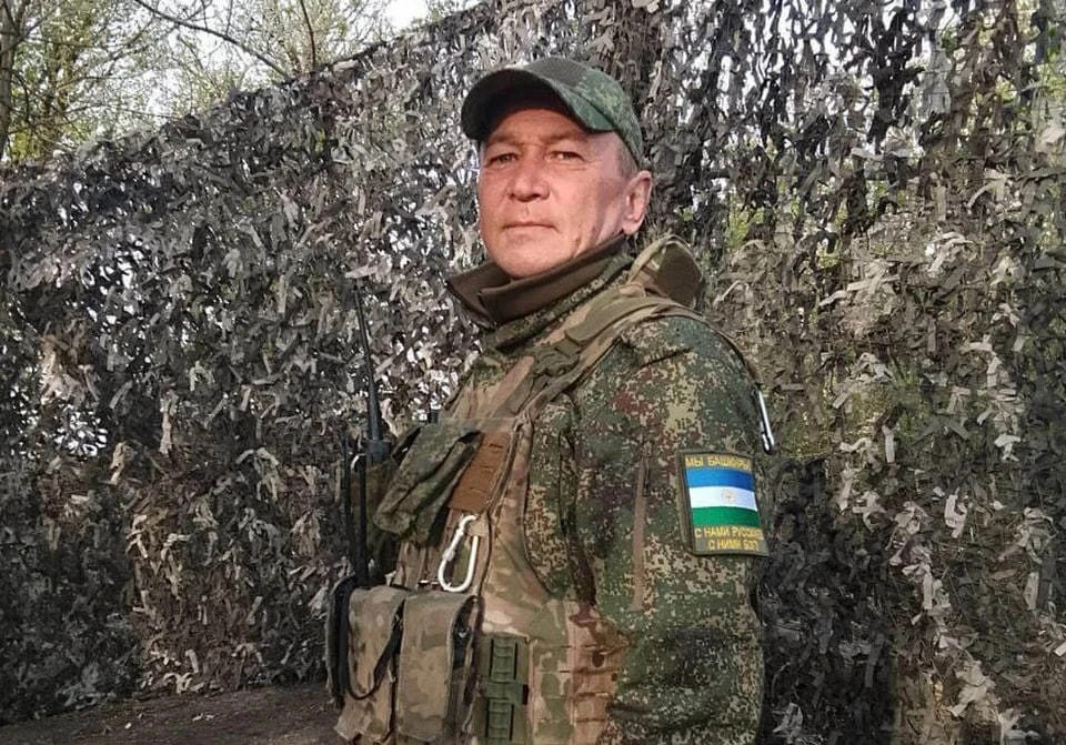 Замглавы Учалинского района Башкирии Загиров погиб в зоне спецоперации. Фото: страница Руслана Гилязетдинова в соцсетях