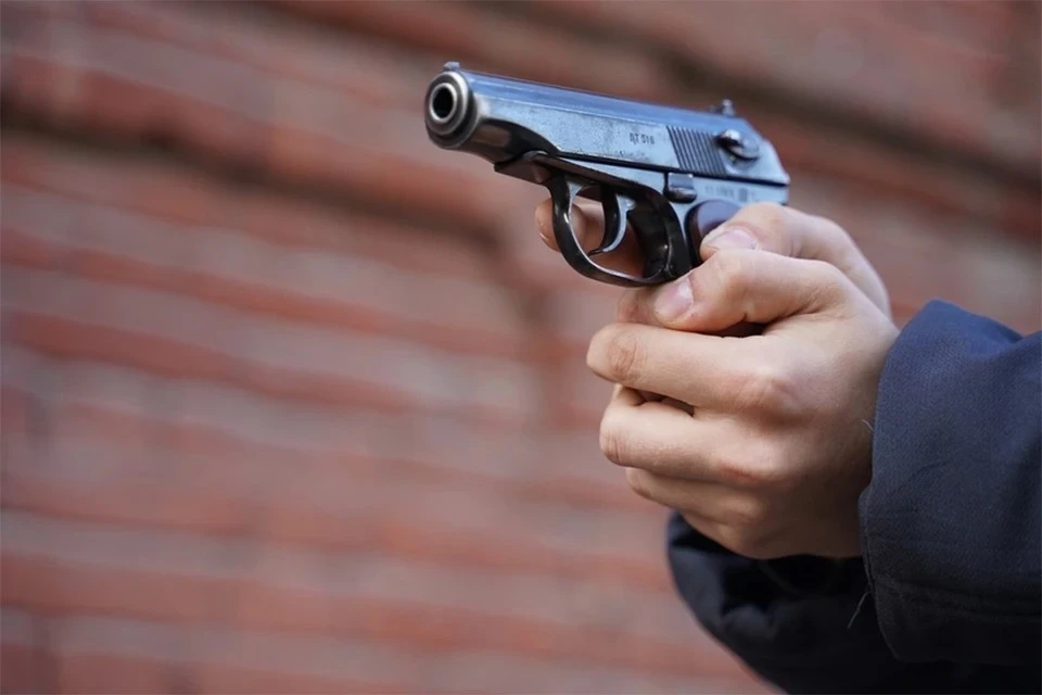 В Киеве неизвестный застрелил полковника СБУ