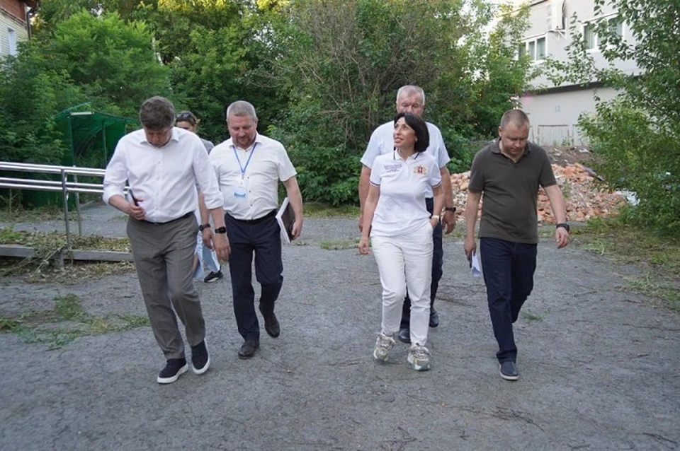 Татьяна Савинова обратила внимание на проблему с рабочими кадрами. Фото: Департамент информационной политики региона
