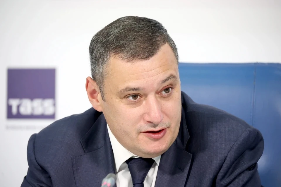 СБУ объявила в розыск Александра Хинштейна и Сергея Кириенко Фото: Максим Григорьев/ТАСС