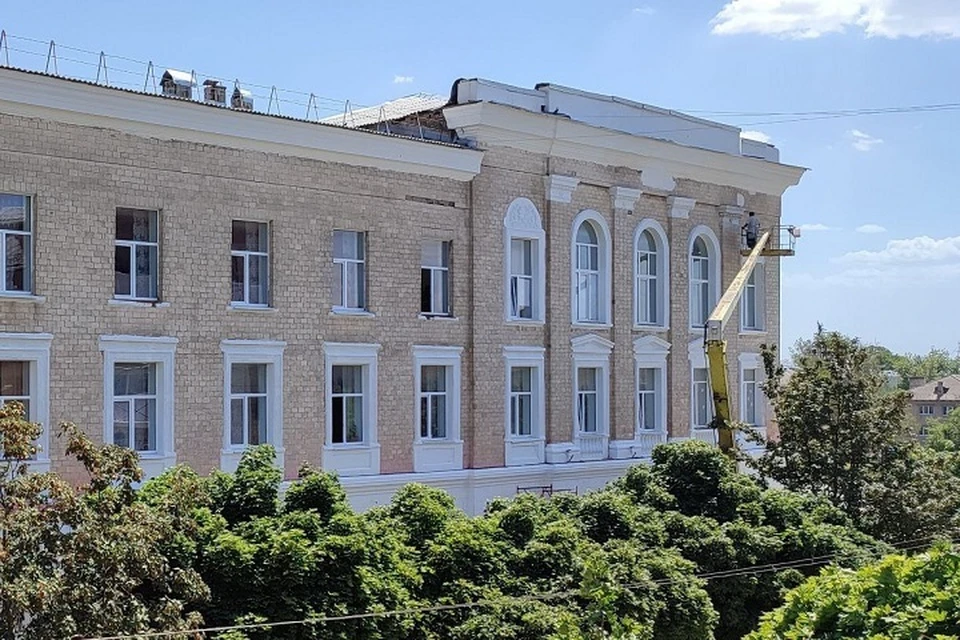 Амурская область восстанавливает индустриальный колледж в Амвросиевке. Фото: t.me/Lyzov_amvrosievka