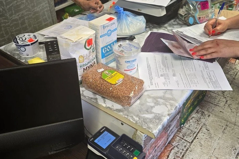 Некоторые виды продуктов в каховских магазинах продавали по завышенным ценам. Фото: министерство промышленности и торговли Херсонской области