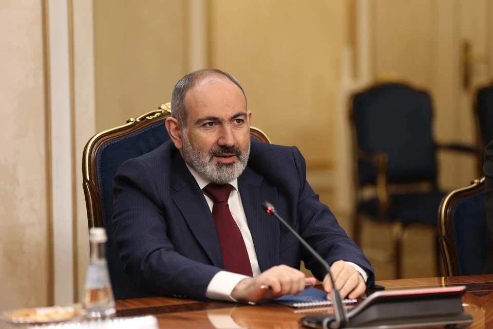Пашинян намерен возглавить движение против нарушающих обет безбрачия священников