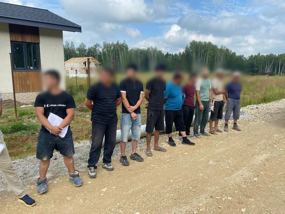 Полиция Калужской области выявила нарушения миграционного законодательства.