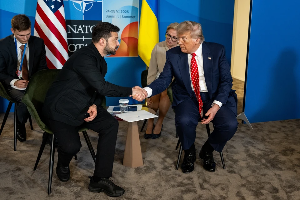 Трамп потребовал от Зеленского перейти в наступление: разговор за спиной России