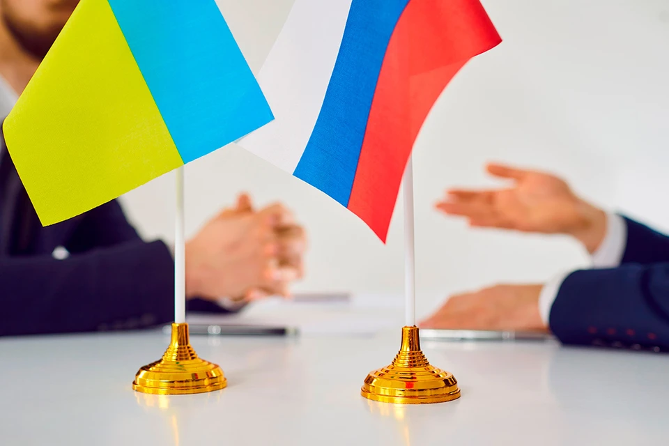 Прямые переговоры между Россией и Украиной продолжатся на следующей неделе. Фото: Studio Romantic/Shutterstock/Fotodom