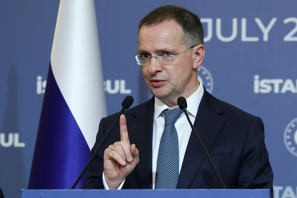 Мединский и Умеров сделали заявления по итогам третьего раунда переговоров в Стамбуле