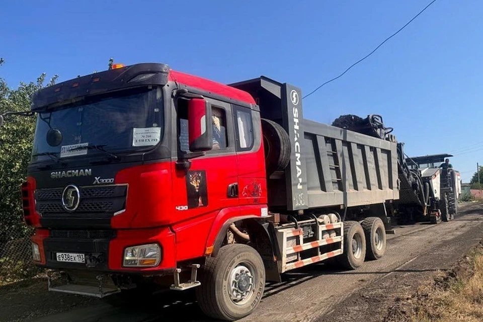 В Мангуше восстановят порядка 25 километров дорожного покрытия. Фото: Служба автомобильных дорог Донбасса