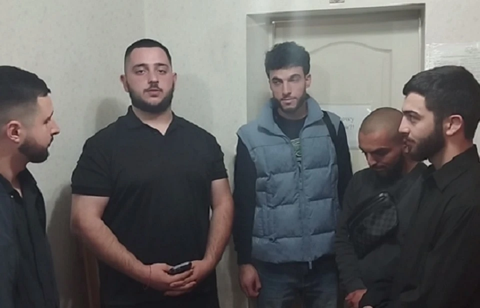 На видео участники свадебного кортежа пообещали больше подобного не повторять. Фото: скриншот видео