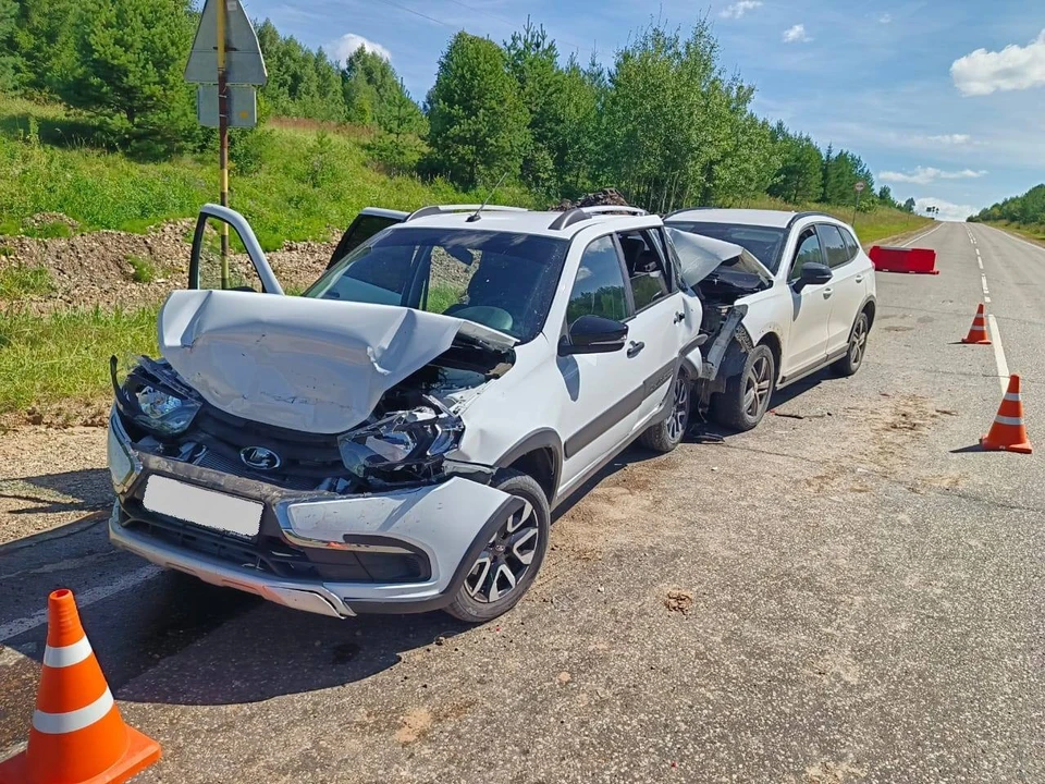 Авария произошла на автодороге Киров – Малмыж – Вятские Поляны. Фото: Госавтоинспекция Кировской области