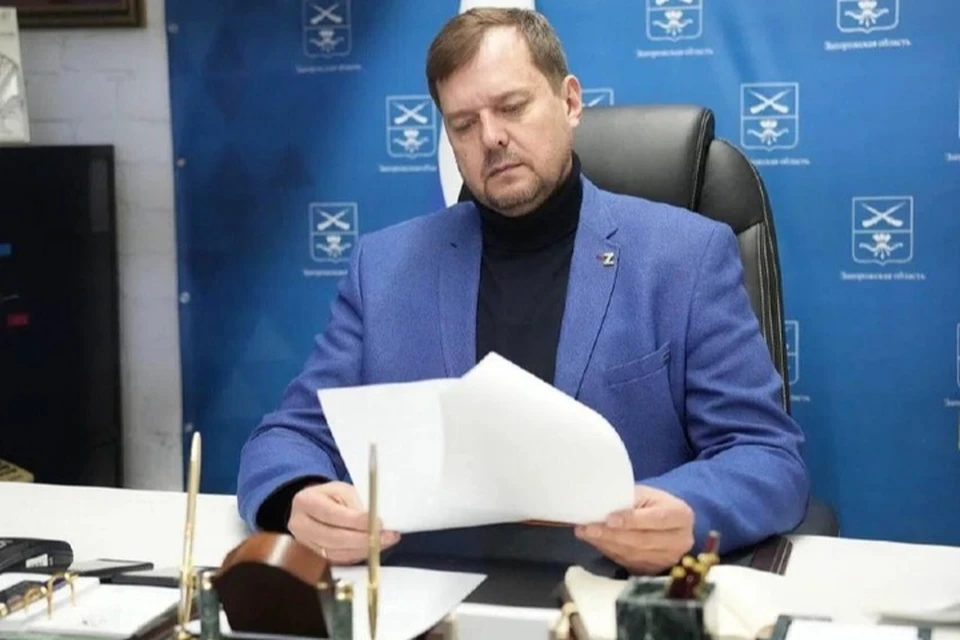 В каждом муниципальном образовании региона будут открыты общественные приемные губернатора. Фото: тг-канал Евгения Балицкого