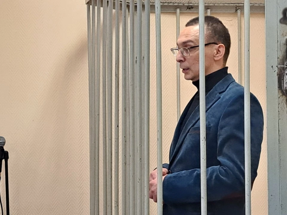 Александр Кукин, как и его подельник, проведет в СИЗО еще, как минимум, месяц.