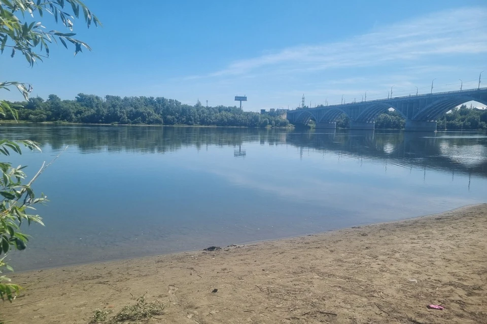 В месте, где утонул ребенок, нет знаков "Купаться запрещено"
