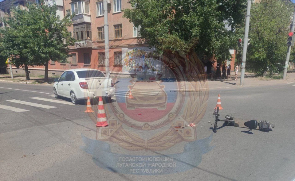 ДТП произошло на городском перекрёстке. ФОТО: УГИБДД МВД по Луганской Народной Республике