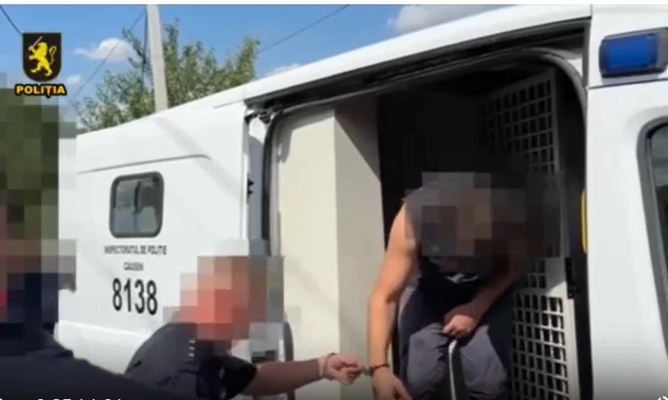 Подозреваемый сотрудничает со следствием. Фото: скрин с видео