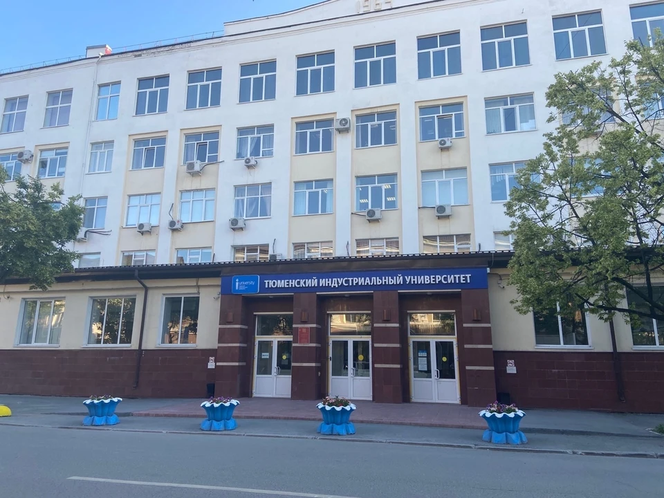 Родители и выпускники в Тюмени смогут обратиться за консультацией в колледжи.