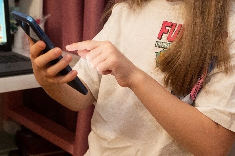 По предварительным данным, ребенку не давали смотреть на мобильном телефоне фильмы ужасов.