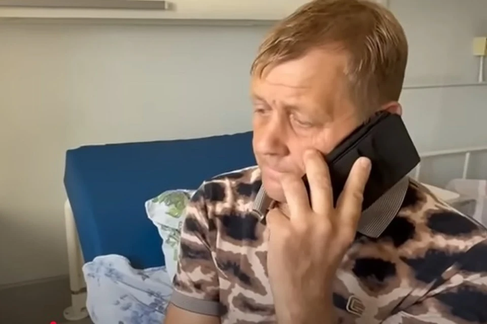 Олег Зубков пока не может громко разговаривать. Фото: кадр видео Cафари Парк Тайган/Tg