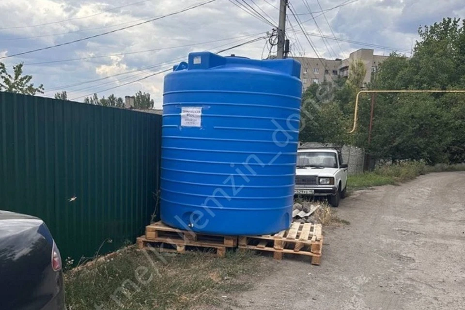 В Донецке установили десять дополнительных резервуаров для воды. Фото (архив): ТГ/Кулемзин