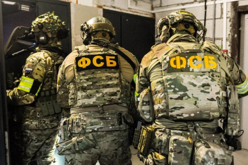 Задержание иностранных вербовщиков террористов в Москве было снято на видео