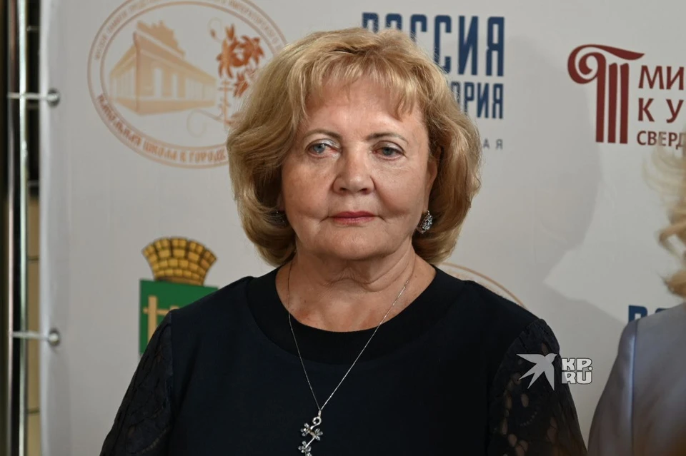 Людмила Бабушкина поздравила свердловчан с праздником