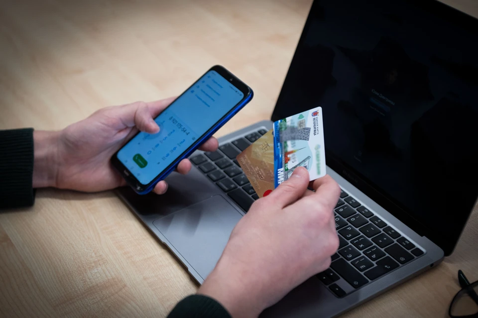Мошенники крадут у россиян деньги через фальшивые QR-коды