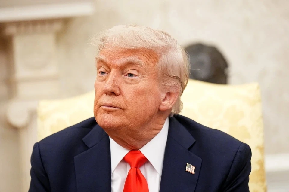 Трамп призвал сторонников поддержать его финансово в ходе встречи с Путиным
