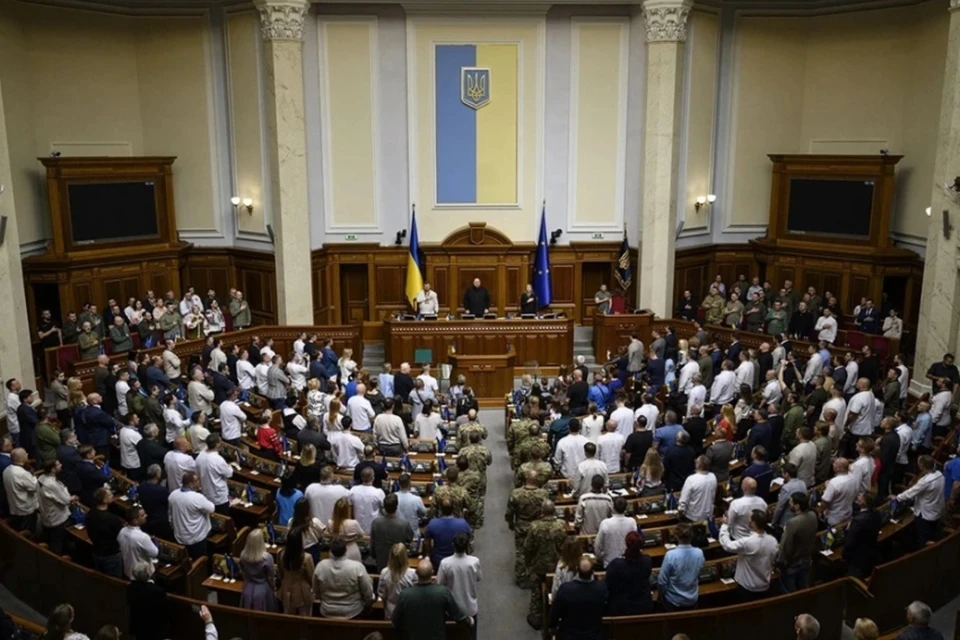 В Раде намерены ввести контролируемые Киевом части Донбасса в другие области