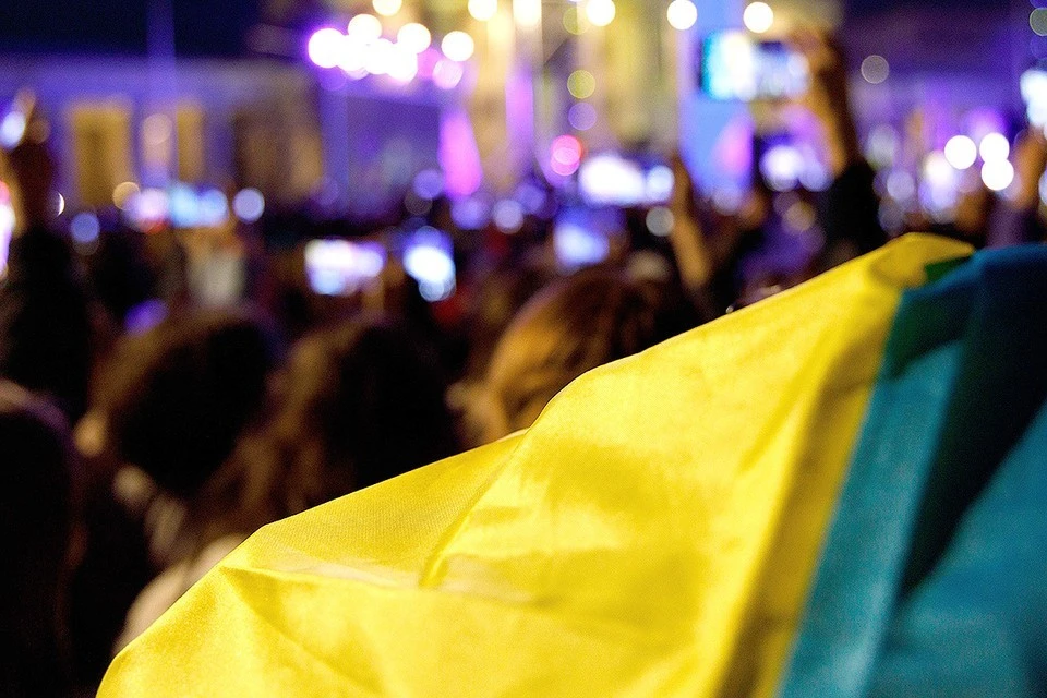 Власти Польши депортировали 18-летнюю украинку из-за флага на концерте Коржа Фото: Vadim Raitses/Shutterstock/Fotodom