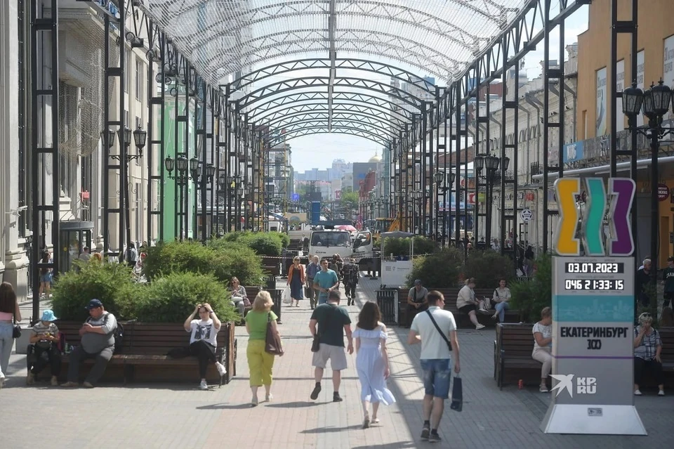 Медиаэкран был установлен на улице Вайнера 13 августа 2023 года