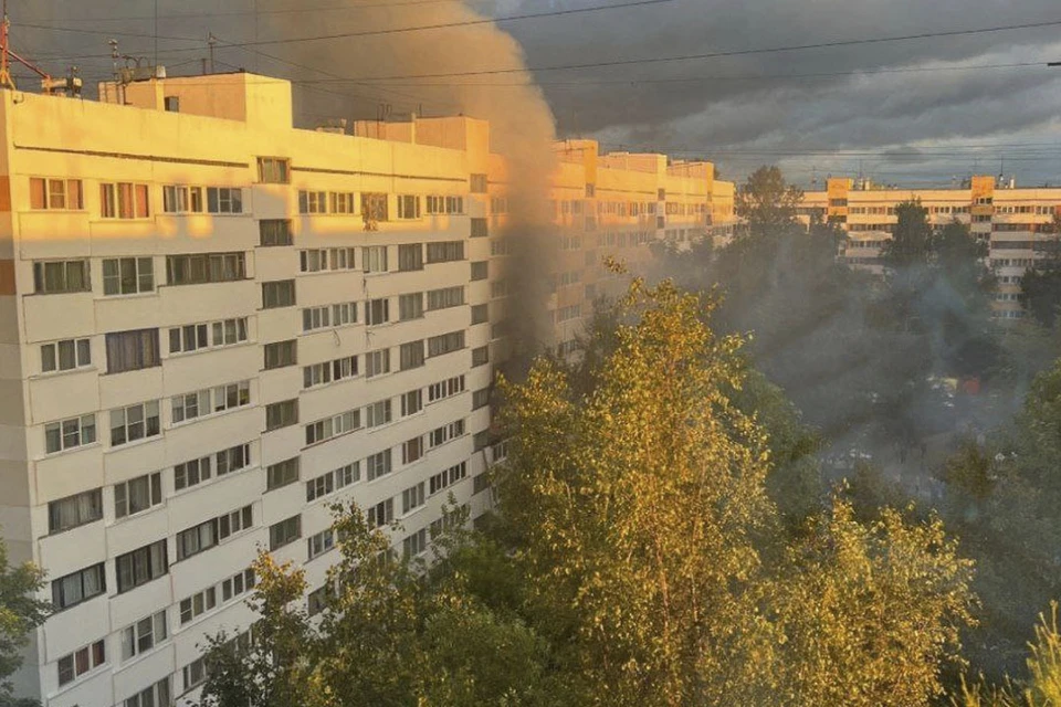 Квартира загорелась из-за взрыва газа. Фото: t.me/Megapolisonline