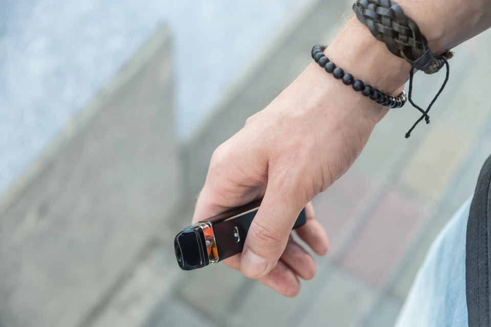 Люлин заявил о готовности ЗСНО поддержать запрет вейпов в регионе.