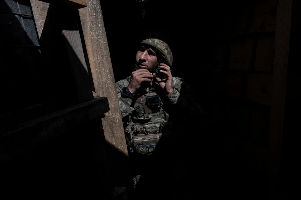 Мобилизованных военных 57-й бригады ВСУ неделями держат в ямах