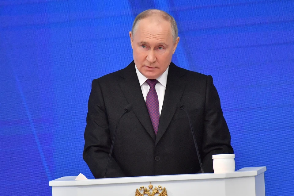 Путин заявил о переходе РФ и Китая на национальные валюты в торговле