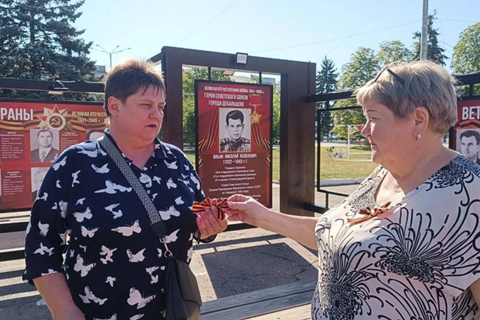 В Дебальцево провели акцию памяти Первого Главы ДНР Александра Захарченко. Фото: Администрация Дебальцево