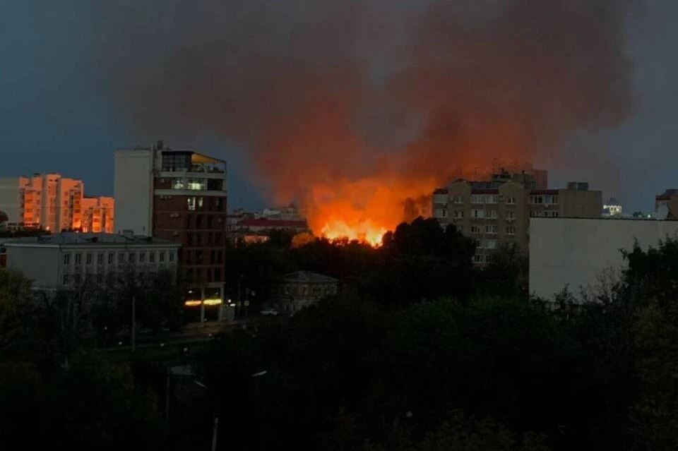 Очевидцы поделились страшными кадрами.