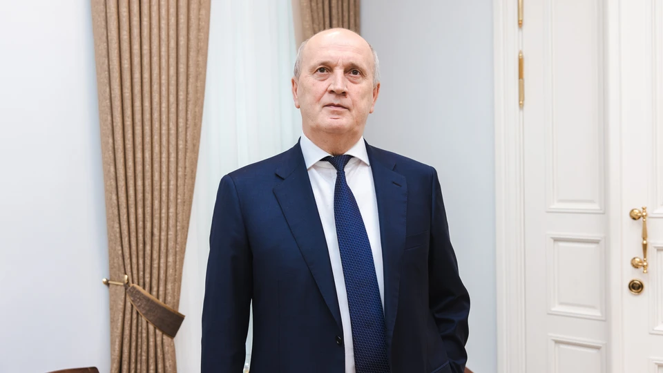 Василий Николаевич Десятков, руководитель Департамента строительства транспортной и инженерной инфраструктуры города