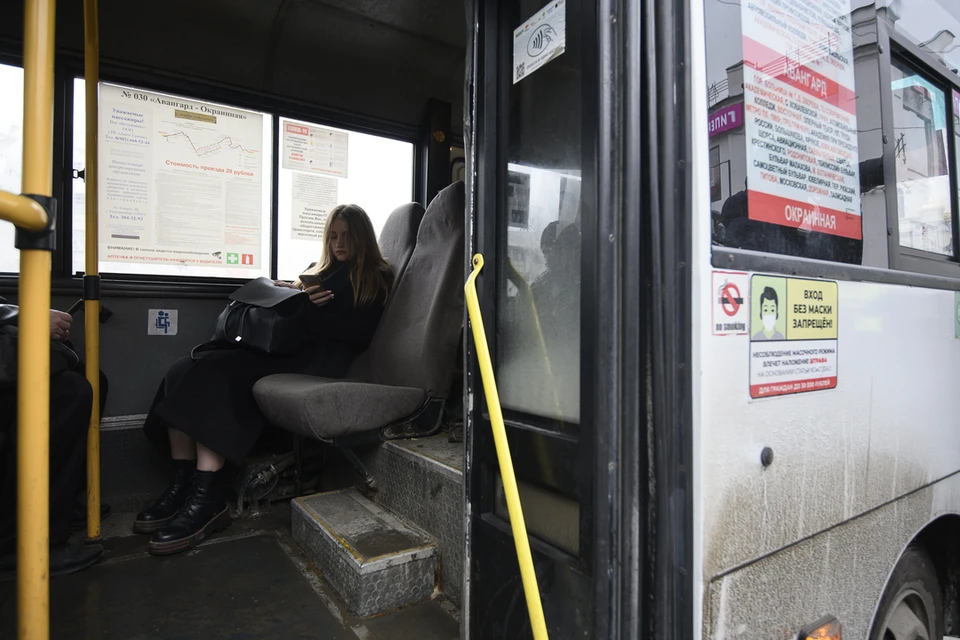 В Новосибирске еще два маршрута будут останавливаться у новой поликлиники.