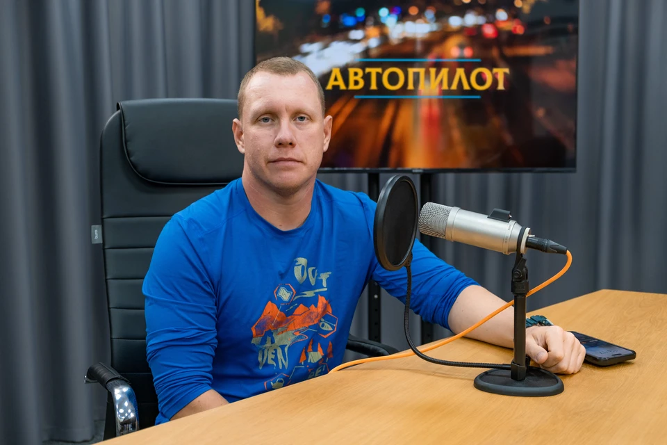 Игорь Серов