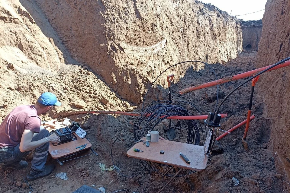 Специалисты продолжают восстанавливать телекоммуникационную инфраструктуру на освобождаемых территориях. Фото: Минцифры ДНР