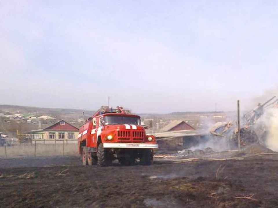 Специалисты МЧС потушили пожар через 34 минуты после вызова.