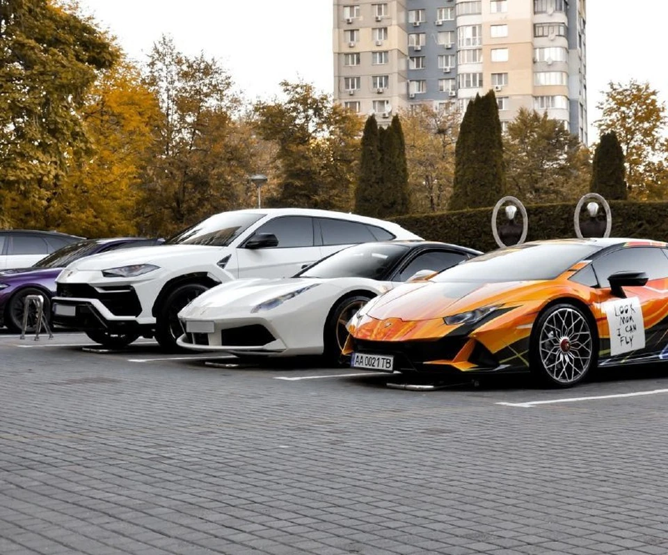 В Молдове богачи стали покупать больше люксовых авто. Фото: соцсети