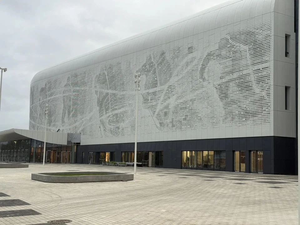 Нижегородский Ледовый дворец на Стрелке могут освободить от налога на имущество. Фото: Ледовая арена «Нижний Новгород» в ВК