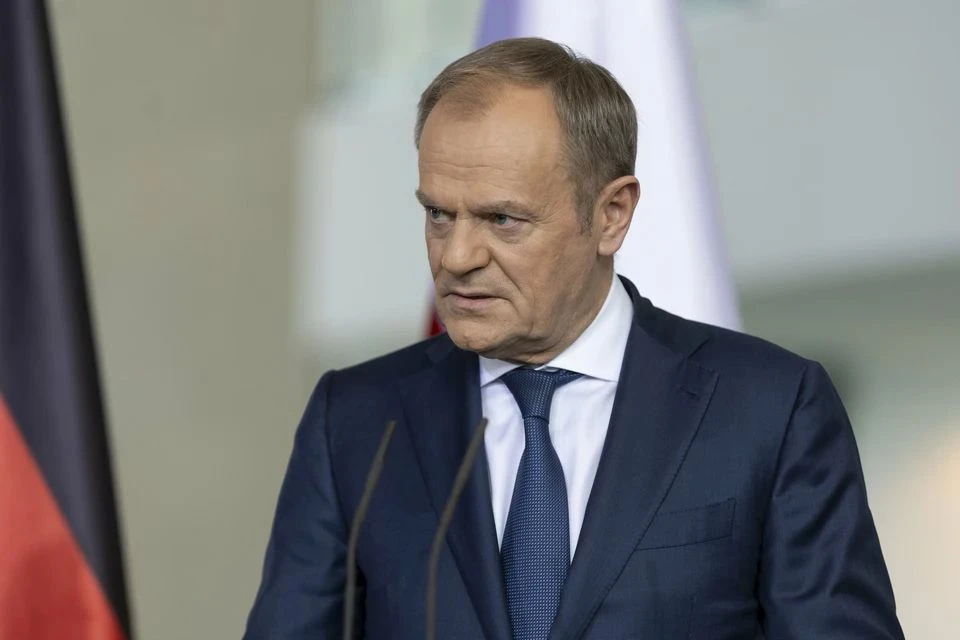 У премьер-министра Польши Дональда Туска угнали автомобиль Lexus