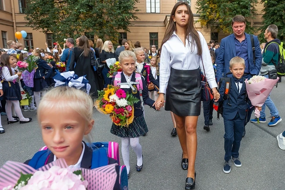 Психолог Дугенцова: фундамент личности ребенка закладывается дома, а не в школе
