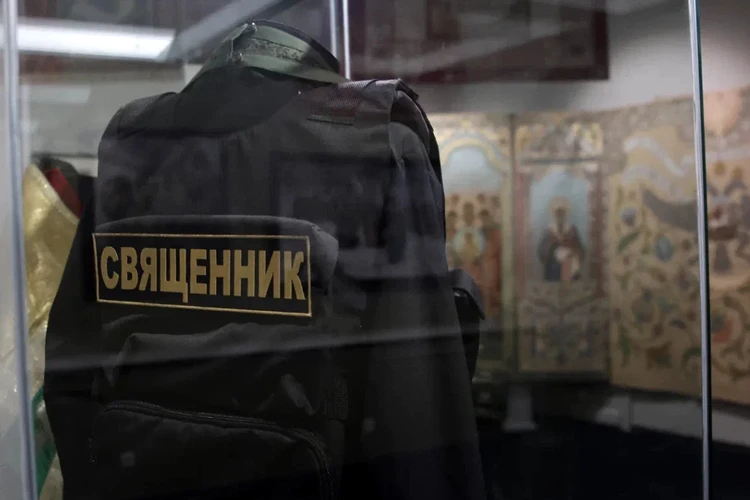 Крест и Евангелие против пули: Как походные батюшки помогали русской армии при царях и служат сейчас в зоне СВО
