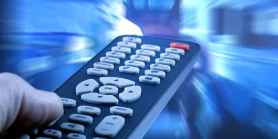 Во вторник примерно в 6 утра помещения, где располагаются редакции CANAL 5 и PRIMUL în Moldova буквально взяла штурмом группа силовиков. Фото:соцсети
