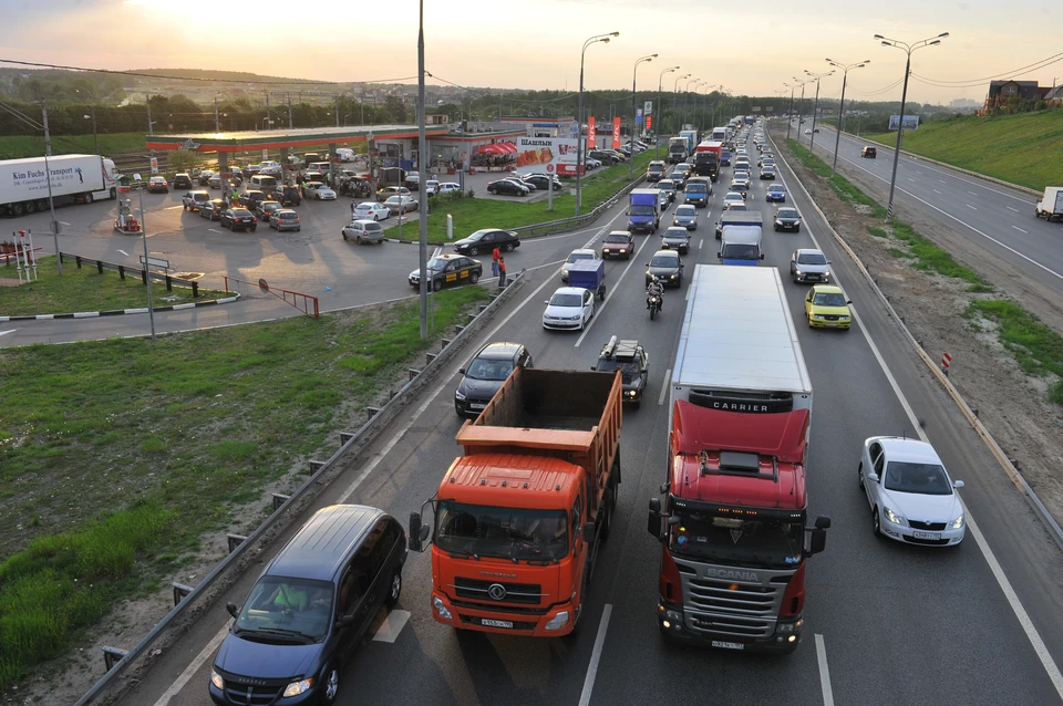 Летом в Ростовской области произошло 727 ДТП.